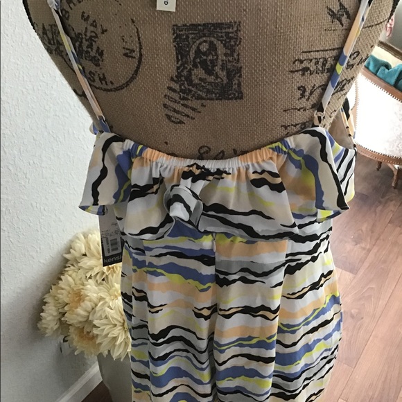Kensie Romper. - Picture 3 of 8